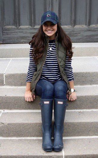 С чем носить оливковый жилет женщине