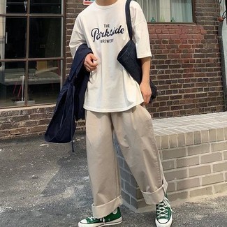 С чем носить оливковые высокие кеды мужчине