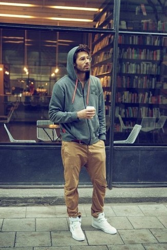 Какие брюки чинос носить с оливковым худи
