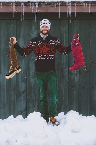 Какие повседневные ботинки носить с оливковыми джинсами мужчине