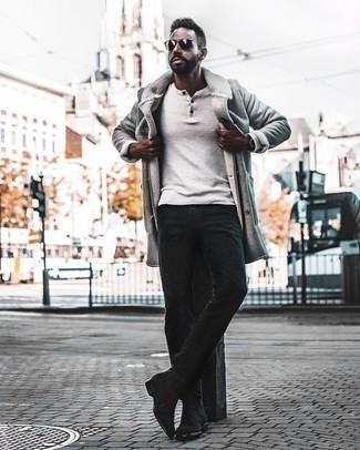 Какие ботинки челси носить с оливковыми джинсами мужчине