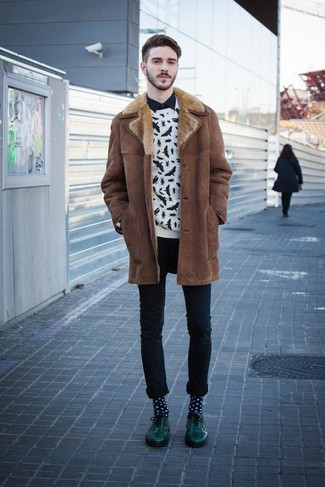 С чем носить оливковые кожаные оксфорды