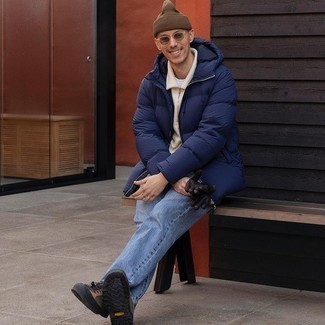 С чем носить оливковые низкие кеды мужчине