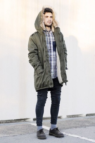 С чем носить оливковую парку мужчине