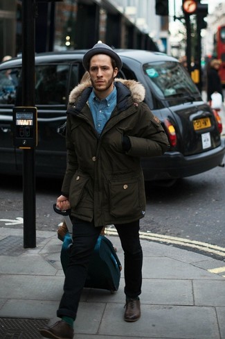 С чем носить оливковую парку мужчине