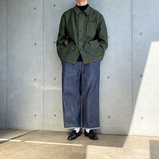 С чем носить оливковую куртку-рубашку мужчине