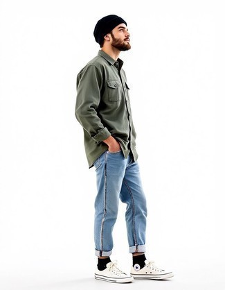 С чем носить оливковую куртку-рубашку мужчине