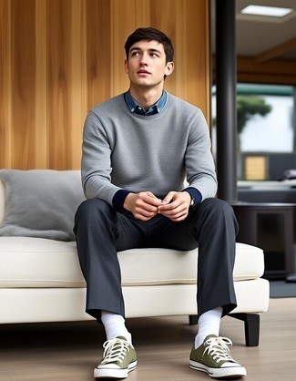 С чем носить оливковые кеды мужчине