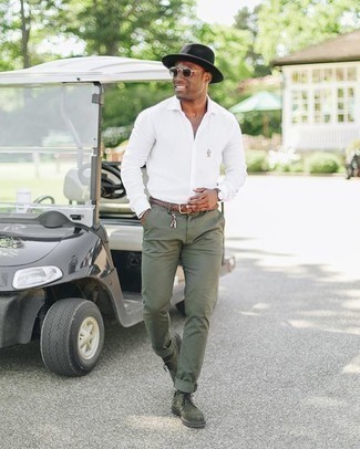 С чем носить оливковые замшевые броги