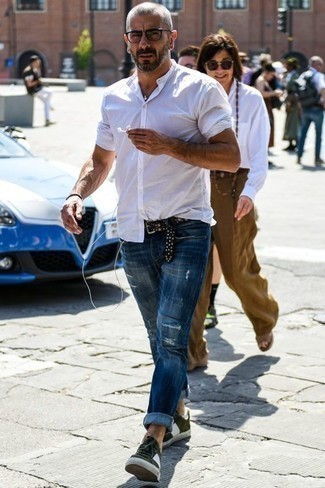 С чем носить оливковые замшевые кеды мужчине