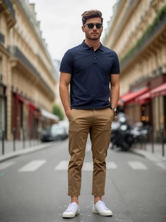 С чем носить оливковые солнцезащитные очки мужчине