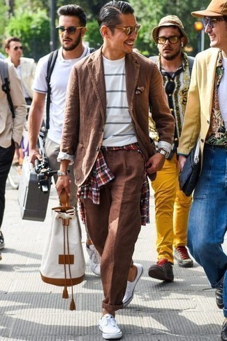 С чем носить оливковые солнцезащитные очки мужчине