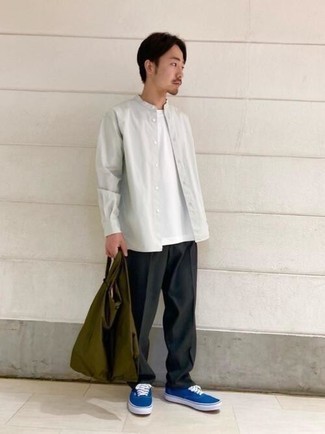 С чем носить оливковую большую сумку мужчине