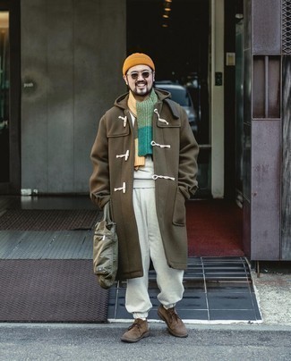 С чем носить оливковую большую сумку мужчине