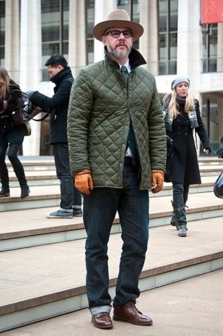 С чем носить оливковый шерстяной галстук мужчине