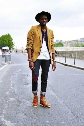 Какие повседневные ботинки носить с оранжевым пиджаком мужчине