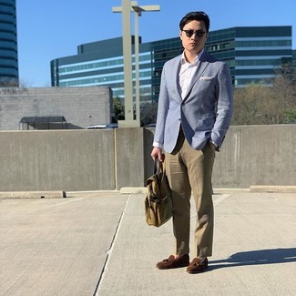 С чем носить оранжевый портфель