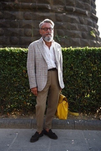 С чем носить оранжевый портфель