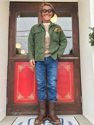 С чем носить оранжевые перчатки мужчине