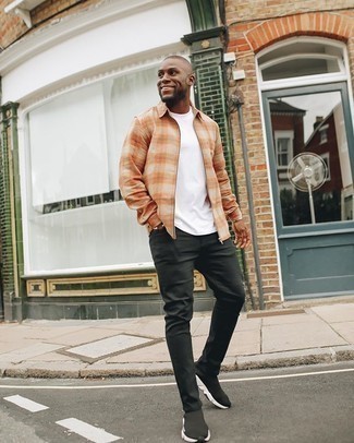 Какие джинсы носить с оранжевой курткой харрингтон