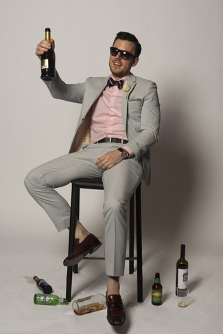 С чем носить оранжевую мужскую брошь