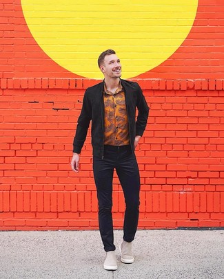 Какие бомберы носить с оранжевой рубашкой с длинным рукавом мужчине