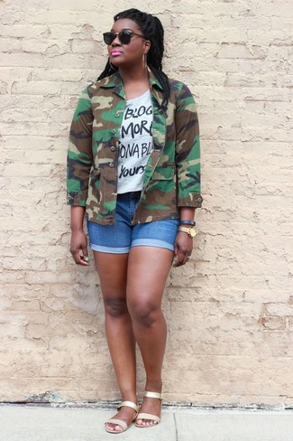 С чем носить оранжевые босоножек женщине