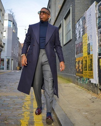 С чем носить оранжевые солнцезащитные очки мужчине