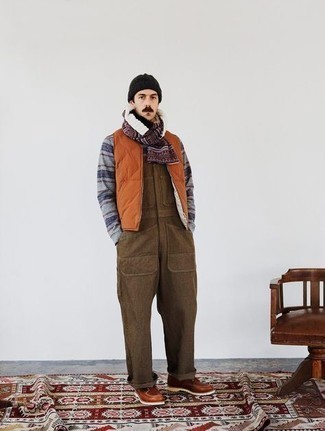 С чем носить комбинезон мужчине