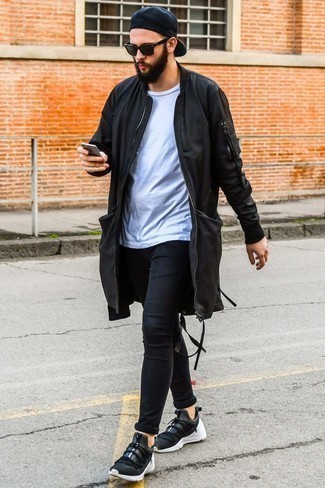 Как носить парку с кроссовками мужчине