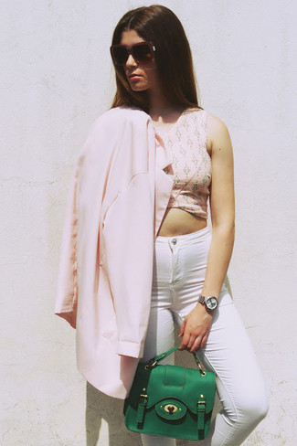 С чем носить розовый пиджак женщине