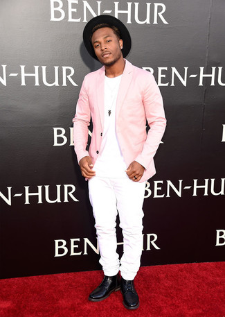 С чем носить розовый пиджак мужчине