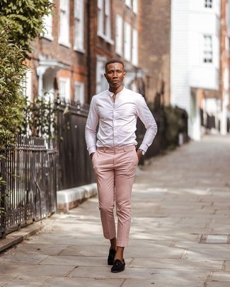 Какие лоферы носить с розовыми брюками чинос