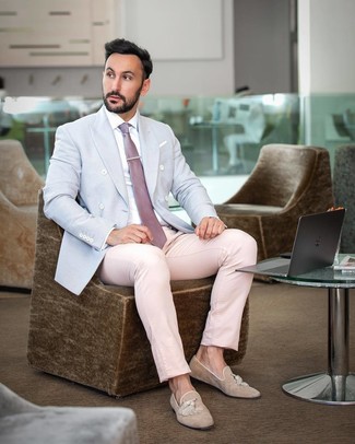 Какие пиджаки носить с розовыми классическими брюками мужчине