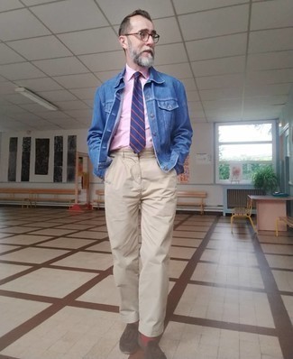 С чем носить розовую классическую рубашку мужчине