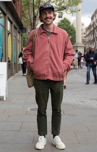 С чем носить розовую куртку харрингтон