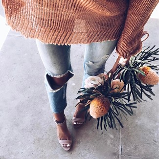 С чем носить розовые босоножки на каблуке