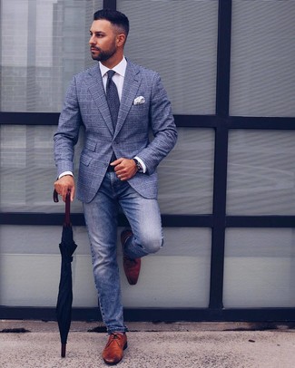 С чем носить розовые носки в горизонтальную полоску мужчине