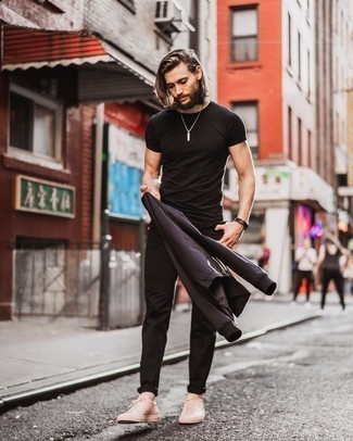 С чем носить розовые низкие кеды мужчине