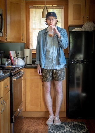 С чем носить розовые низкие кеды мужчине