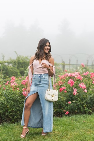 С чем носить розовые босоножек женщине