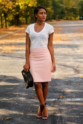 С чем носить розовую юбку