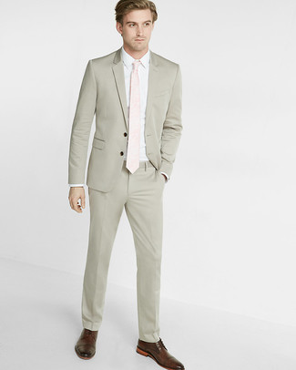 С чем носить розовый галстук мужчине