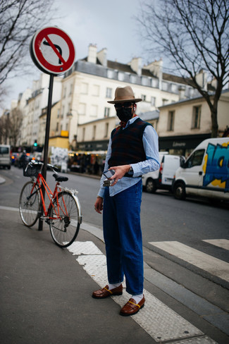 С чем носить свитер в шотландскую клетку мужчине