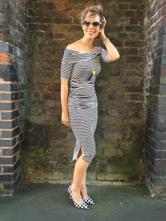 С чем носить кожаные туфли в горошек