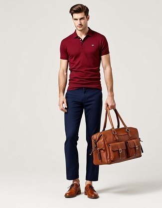 Как носить футболку-поло с брюками чинос