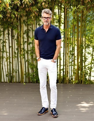 Как носить футболку-поло с туфлями дерби