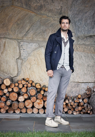 Как носить футболку-поло с ботинками дезертами