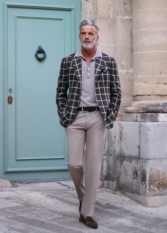 Как носить футболку-поло с мокасинами мужчине