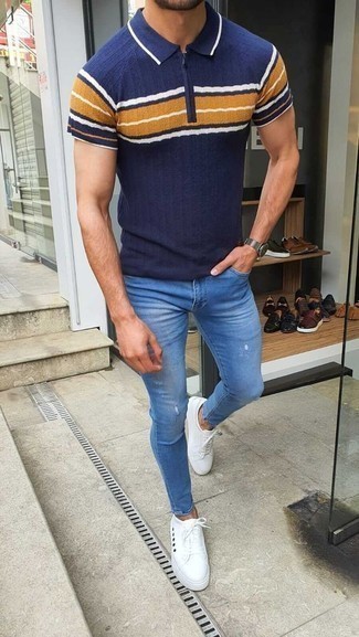 Как носить футболку-поло с зауженными джинсами мужчине